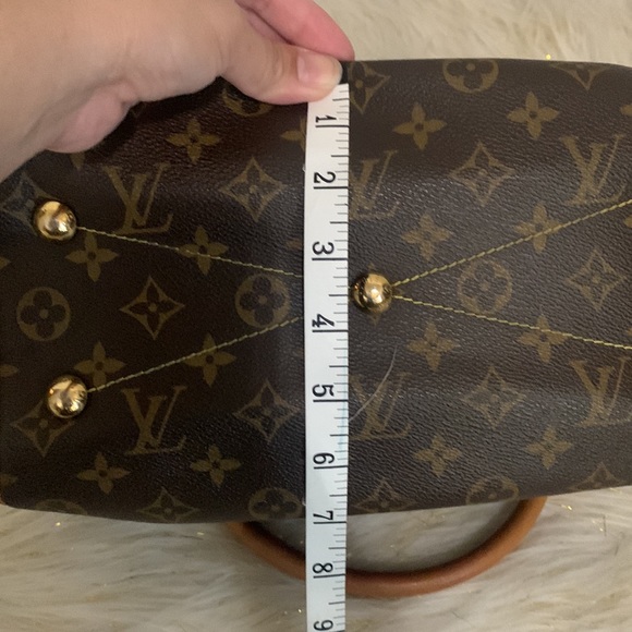 Louis Vuitton Monogram Tivoli leather hand bag - Picture 15 of 16
